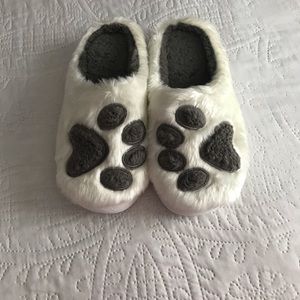 Dog paw slippers ADORABLE